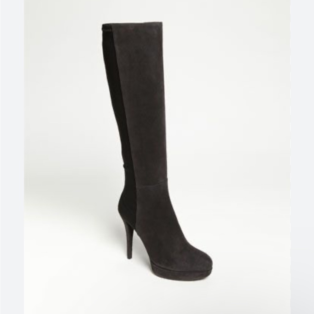 Stuart Weitzman grey stretchy knee high boots, sz 5